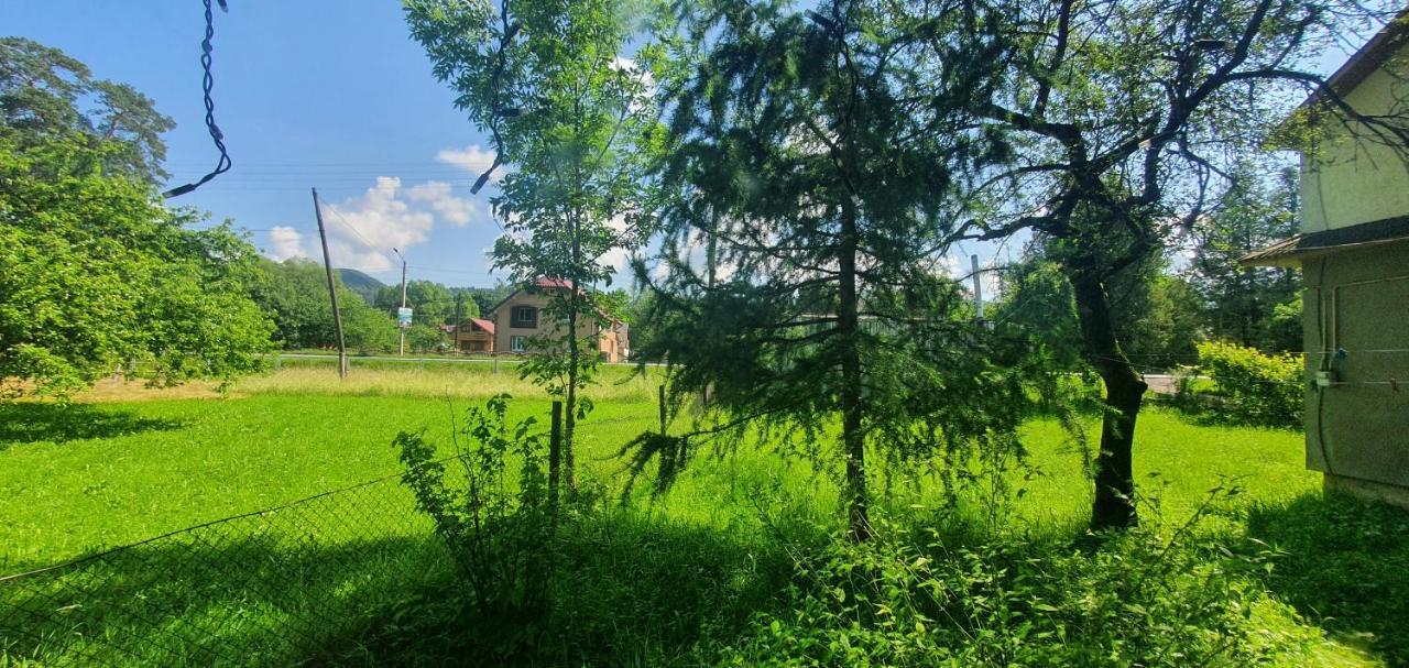 Villa Прутець Mykulychyn Exterior foto